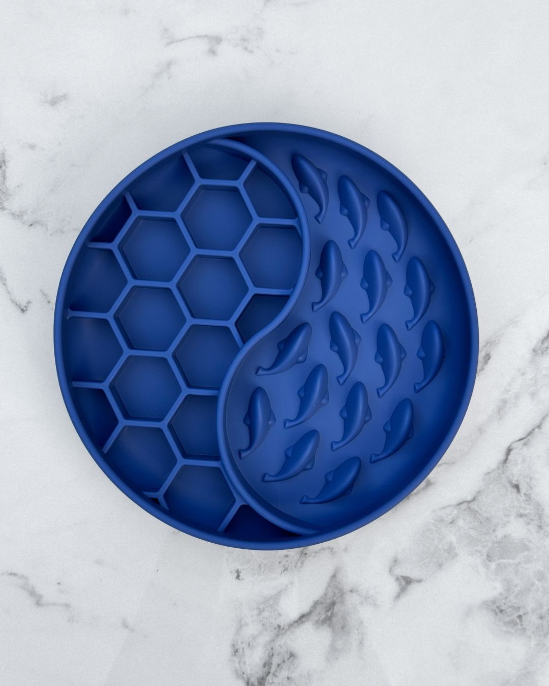 Buzzed Whale Slow Feeder - Blueberry