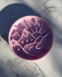 Barky Mountains Slow Feeder