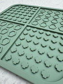 Clever Clover Lick Mat - Sage