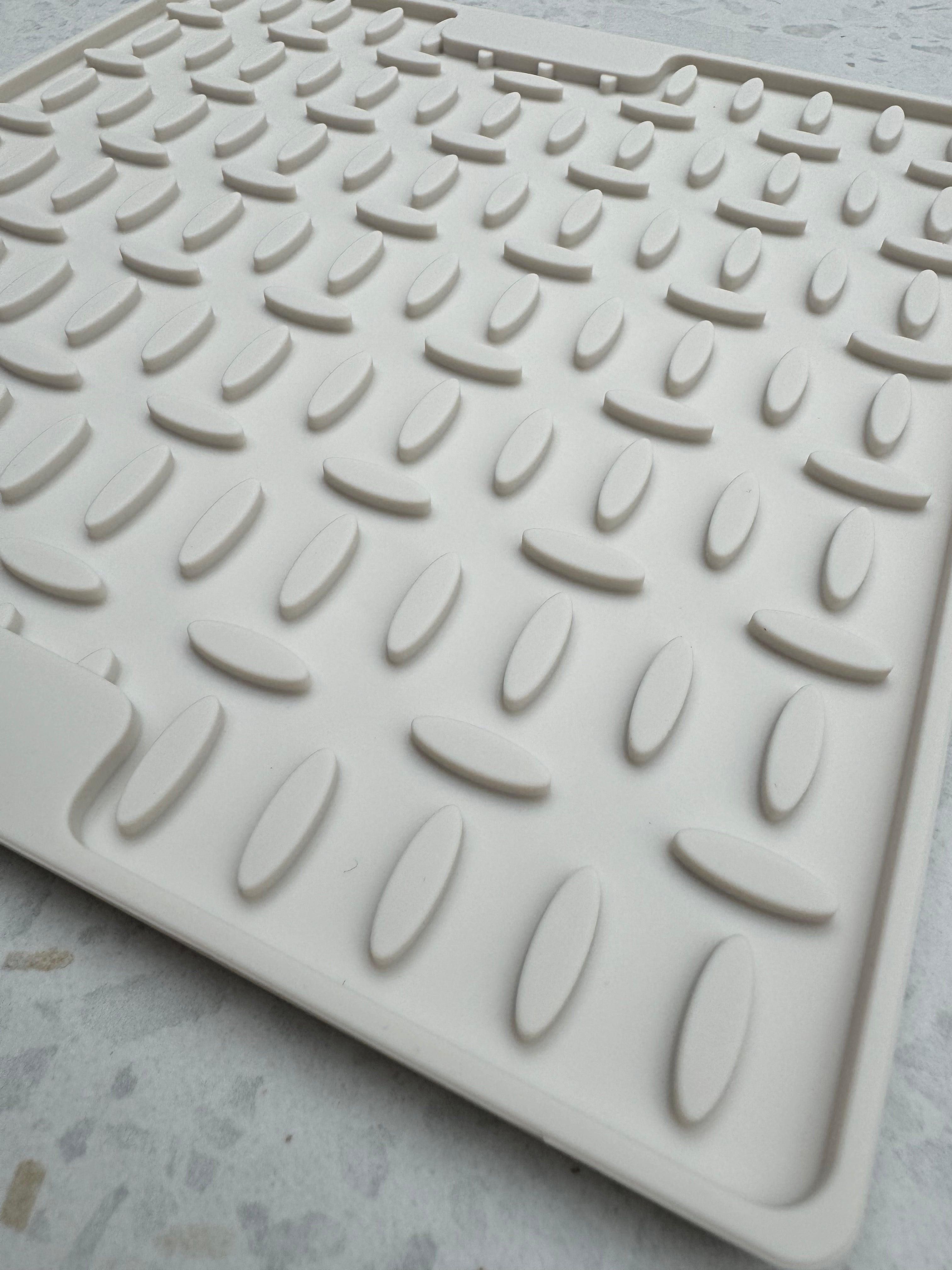 Almond Lick Mat - Pearl