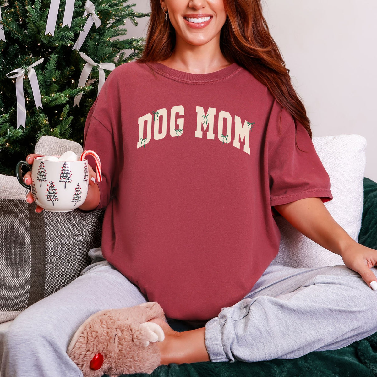 Dog Mom Bows T-shirt